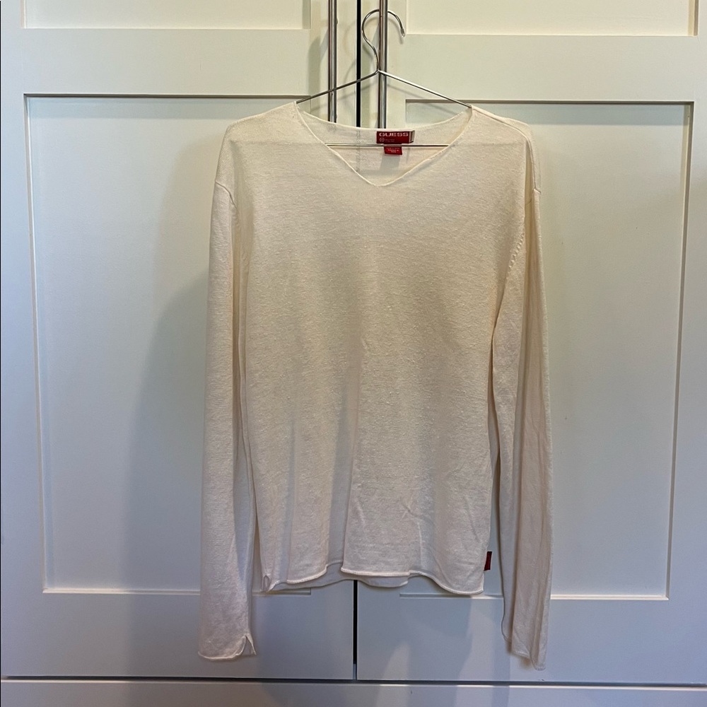 GUESS Vintage 100% Linen V-Neck Lightweight Knit Shirt